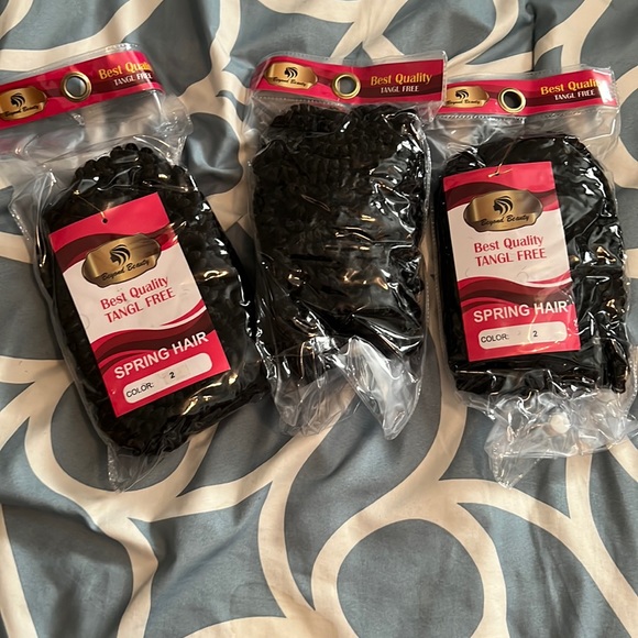 Beyond Beauty Spring Hair - Picture 1 of 3